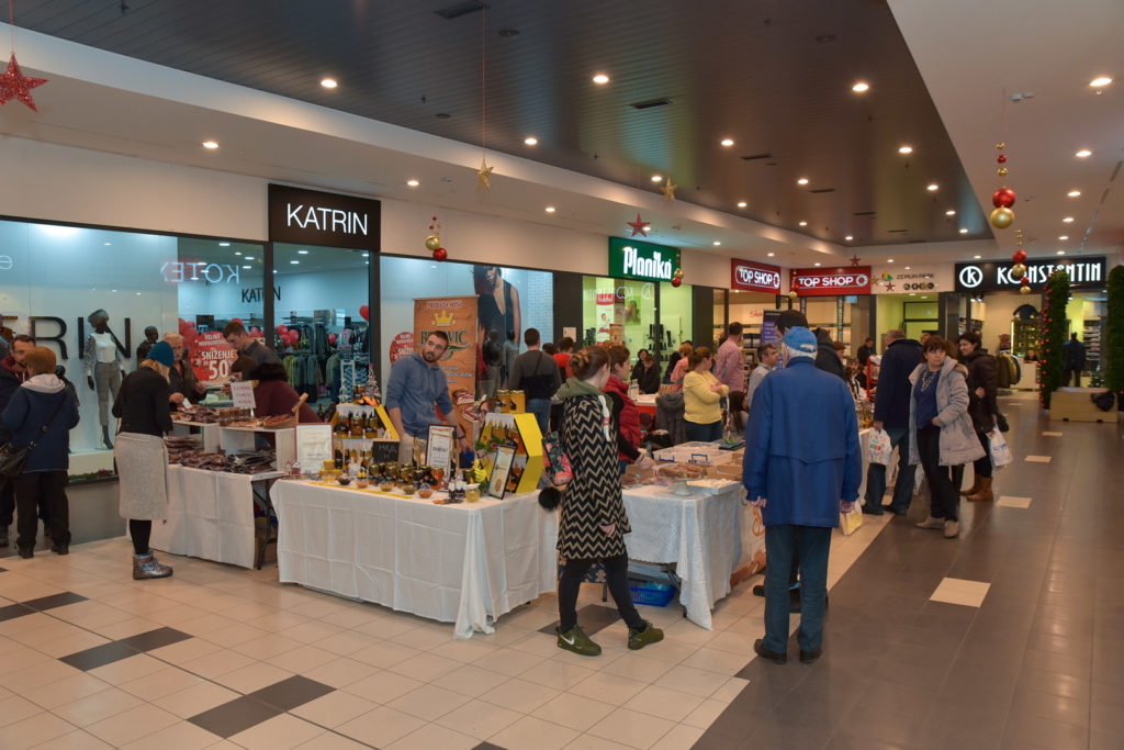 DSC_0722-1024x683 "Dani domaće kuhinje" za vikend u Zemunu