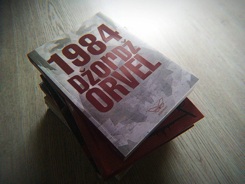 19821-1024x768 Šta Orvelov roman “1984” i serija “Psycho Pass” imaju zajedničko?