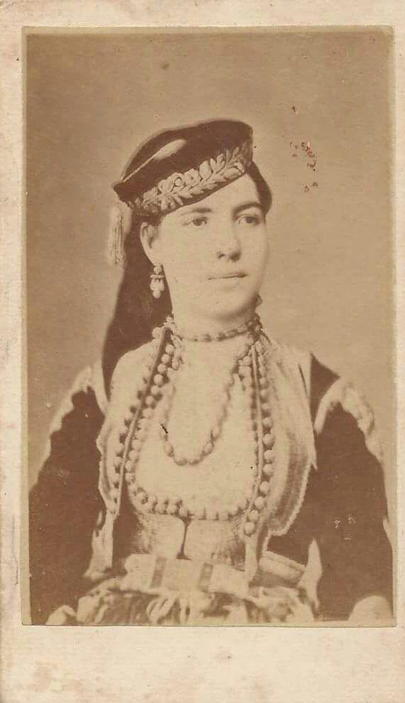 Милица-Петровић-фото-Јавно-власништво Odnos ćerki kralja Nikole i Raspućina - od obožavanja do mržnje