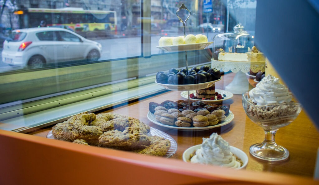 3-1024x595 Najstarija beogradska poslastičarnica – čarolija koja traje decenijama