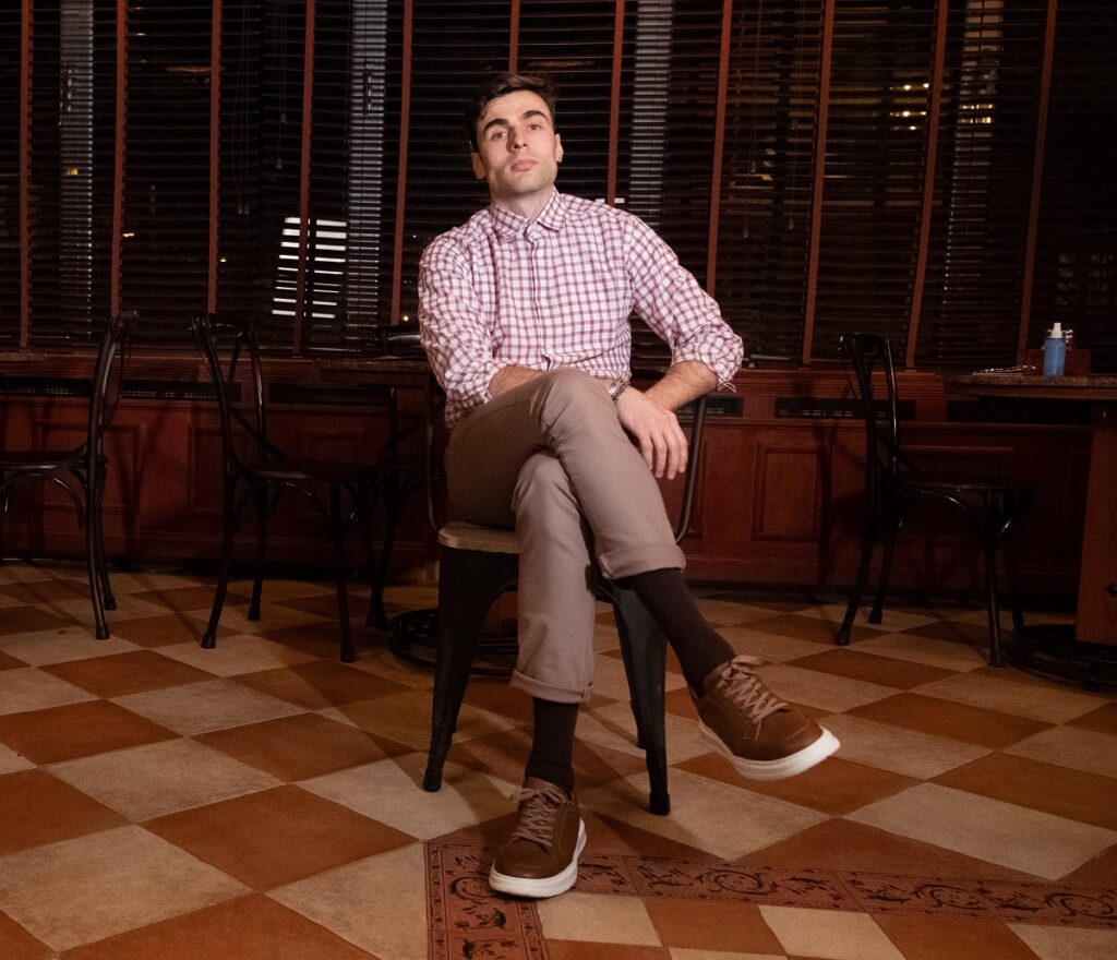 Husein-Dulovic-foto-Haris-Licina-1024x880 Onlajn vođenje kroz izložbu Huseina Đulovića "Nowhere to be found"