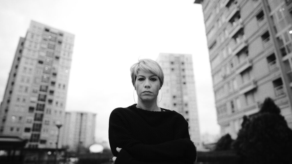 Maja-Louis-Sve-je-OK-foto-2-Dragan-Jereminov-1024x576 Maja Louis novom pesmom poručuje "Sve će biti OK"