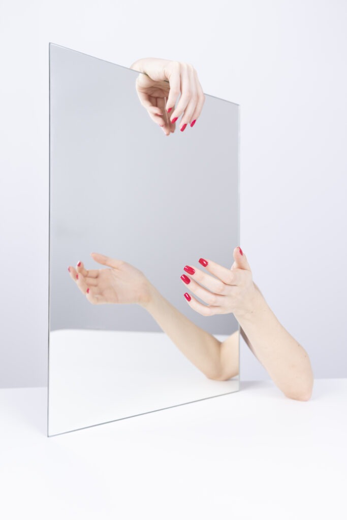 Lana_Jeremic_Fotografija_2021-683x1024 Otvaranje izložbe radova studenata Računarskog fakulteta 11. juna u Galeriji RAF