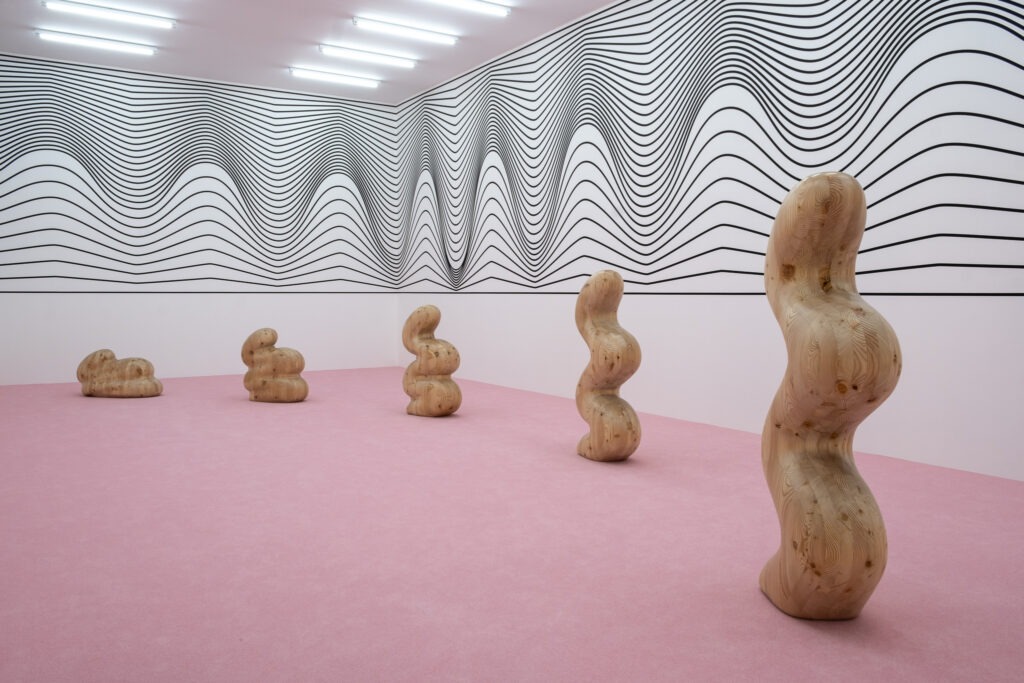 2021_ClaudiaComte_Belgrade_2048px_NK_1-1024x683 Predstavljamo sedam umetnika na Oktobarcu čiji su radovi izloženi u Muzeju grada Beograda