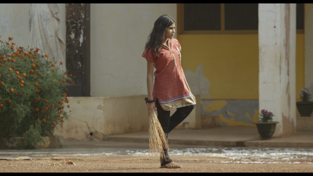 Sutra-nas-ceka-dug-dan-1024x576 Izdvajamo sa Beldocsa: 5 filmova o izazovima posla koje ne smete propustiti