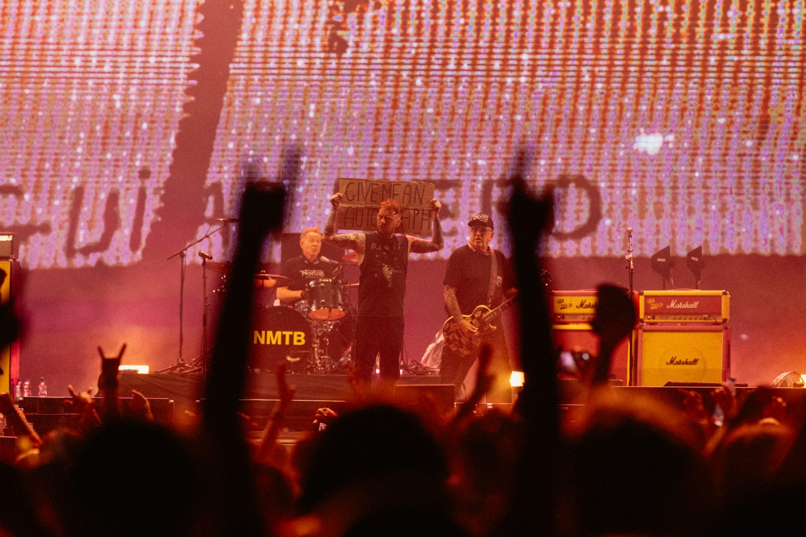 SEX-PISTOLS_EXIT2025_1-1620x1080 Jubilarni EXIT festival uz više od 200.000 posetilaca odbranio slobodu uz poruku da su ljubav i svetlost nezaustavljivi