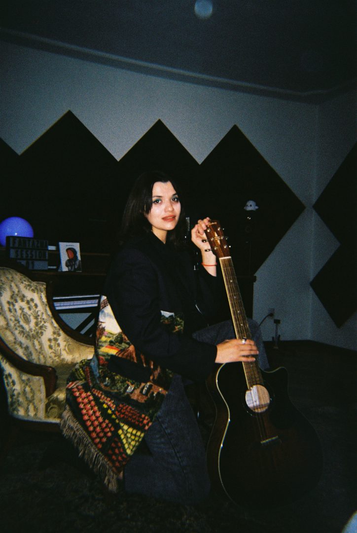 Autorka-Tamara-Jelicic-724x1080 Dea Džanković: Industrija je izazovna i često ne podržava kreativne iskorake