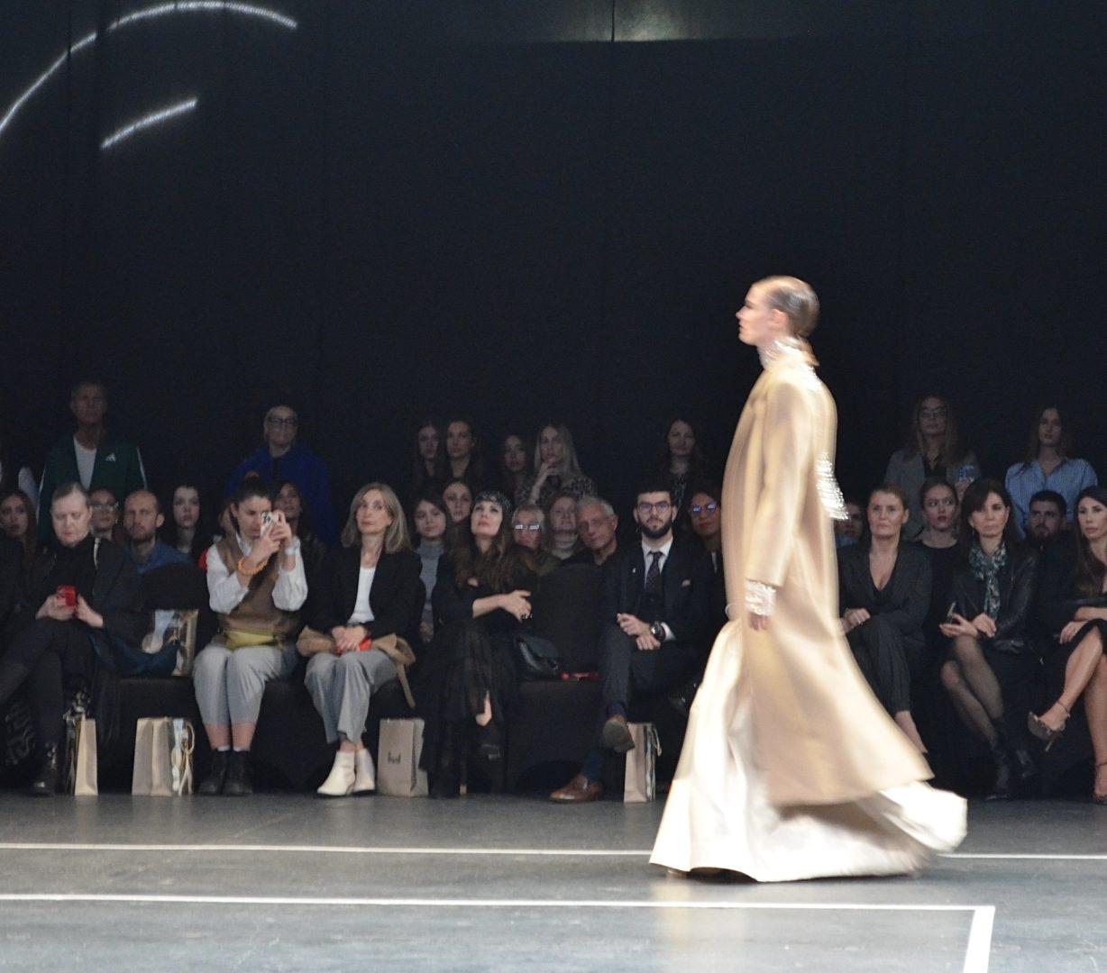 IMG_3344-1228x1080 Omaž Armaniju na Beogradskoj nedelji mode