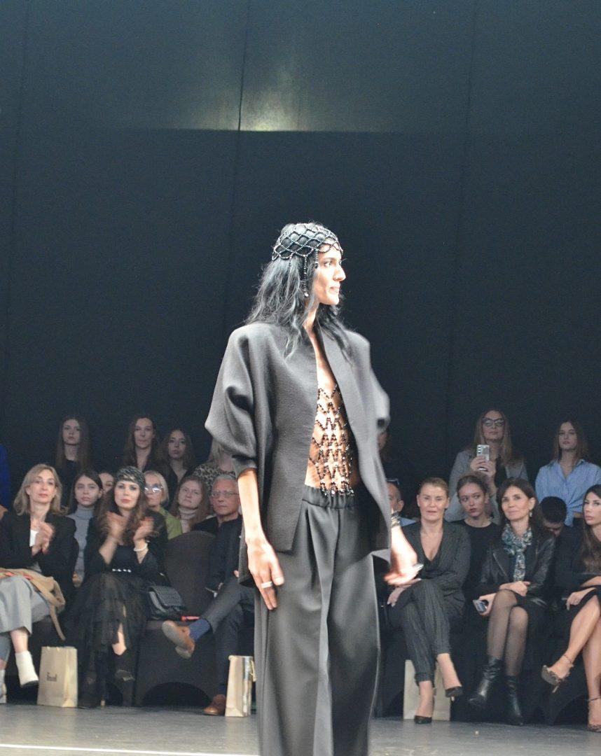 IMG_3392-858x1080 Omaž Armaniju na Beogradskoj nedelji mode