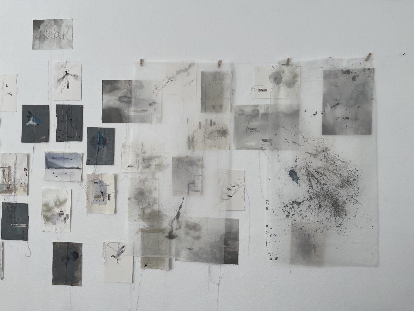 Leichtigkeit-foto-M-1440x1080 Izložba "Svetli i strašni gradovi" u galeriji X Vitamin